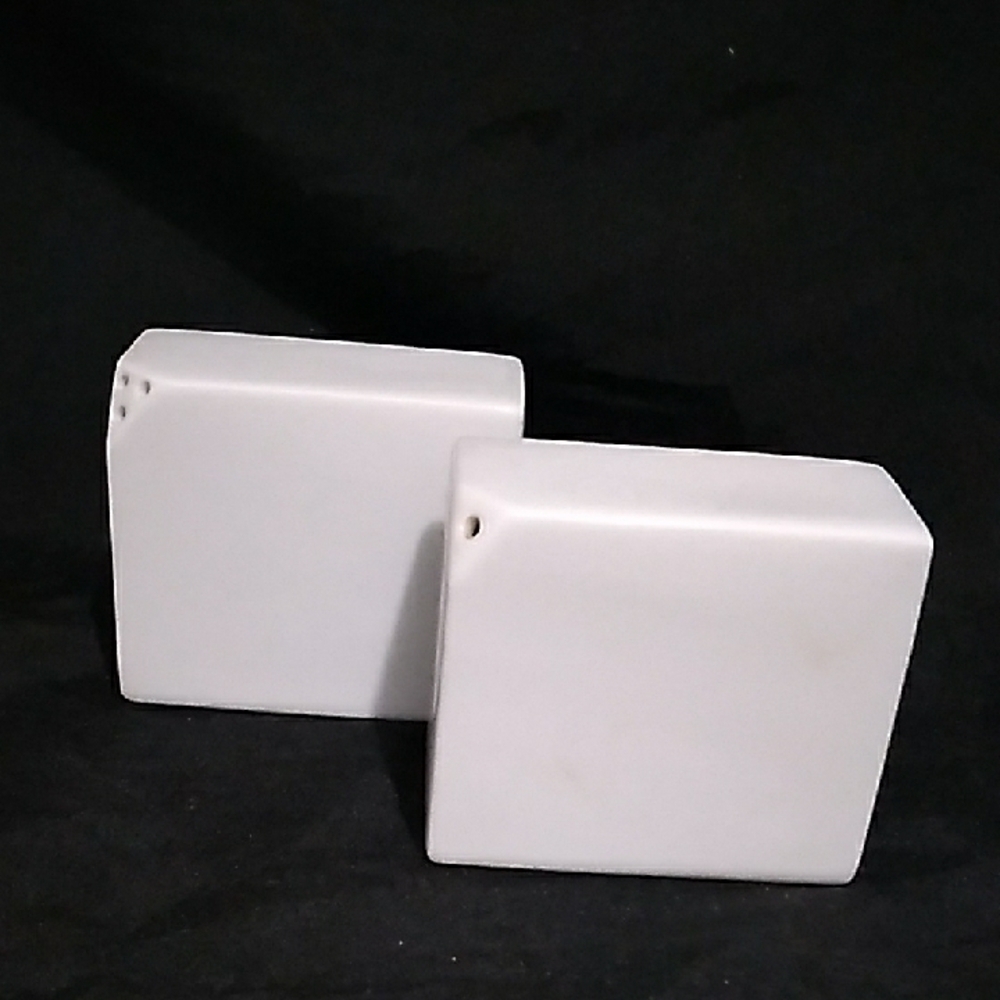 Vintage Japan Architectural Salt & Pepper Shakers By Hakusan Masahiro Mori (S1) - Picture 6 of 8